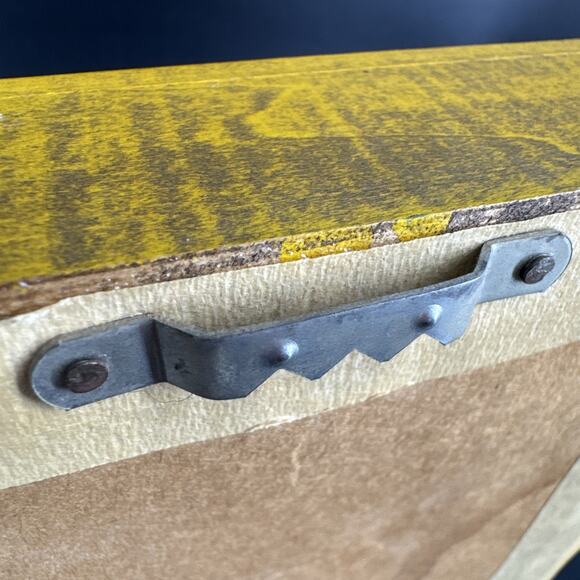 Vintage 3D Layered Glass Hand-Painted Daisy Glass Art Miniature By Barbara - Picture 7 of 14